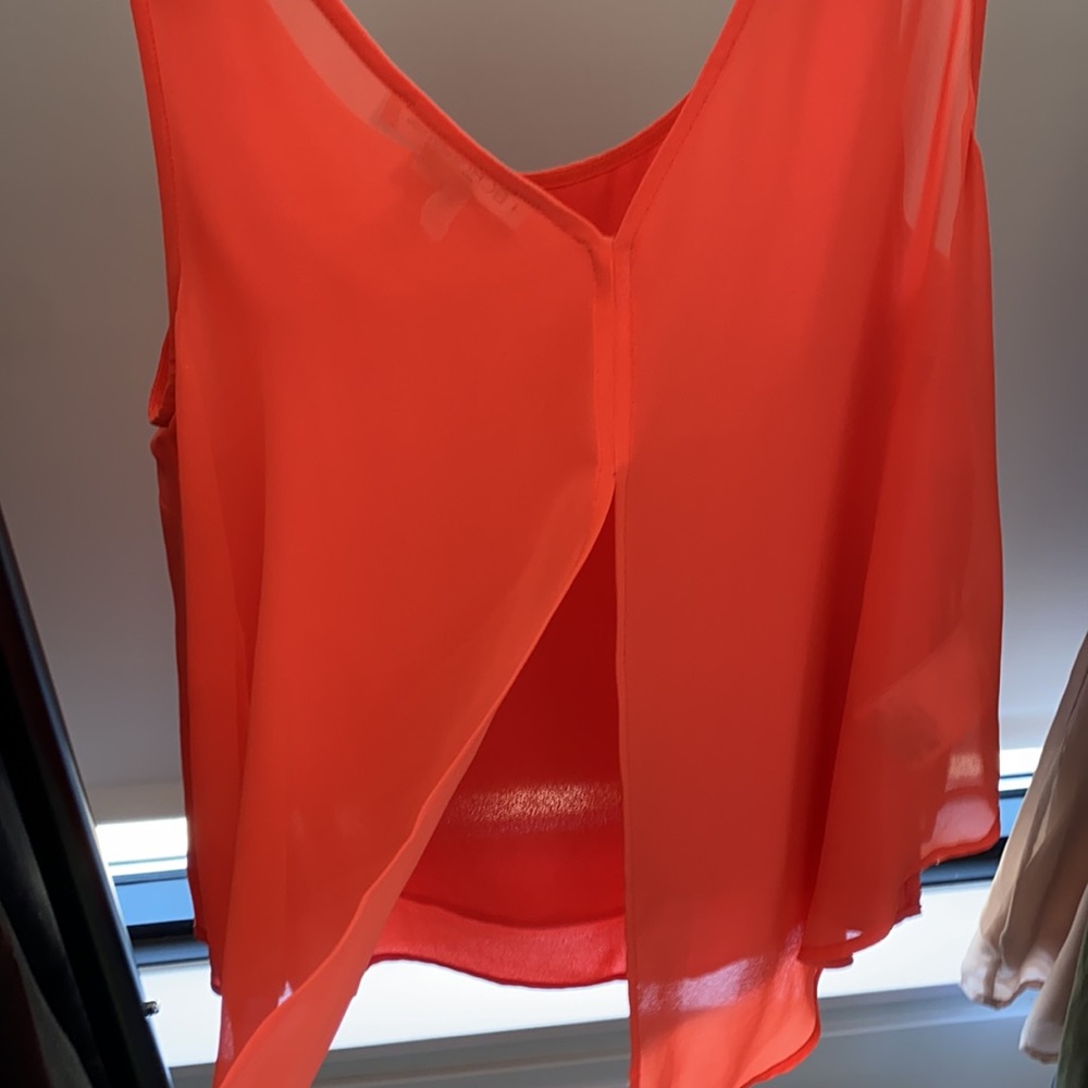 BCBGeneration Open Back Tank - Size S - Picture 4 of 4